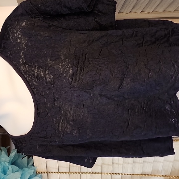 I Love H81 brand cropped TShirt - Picture 2 of 8